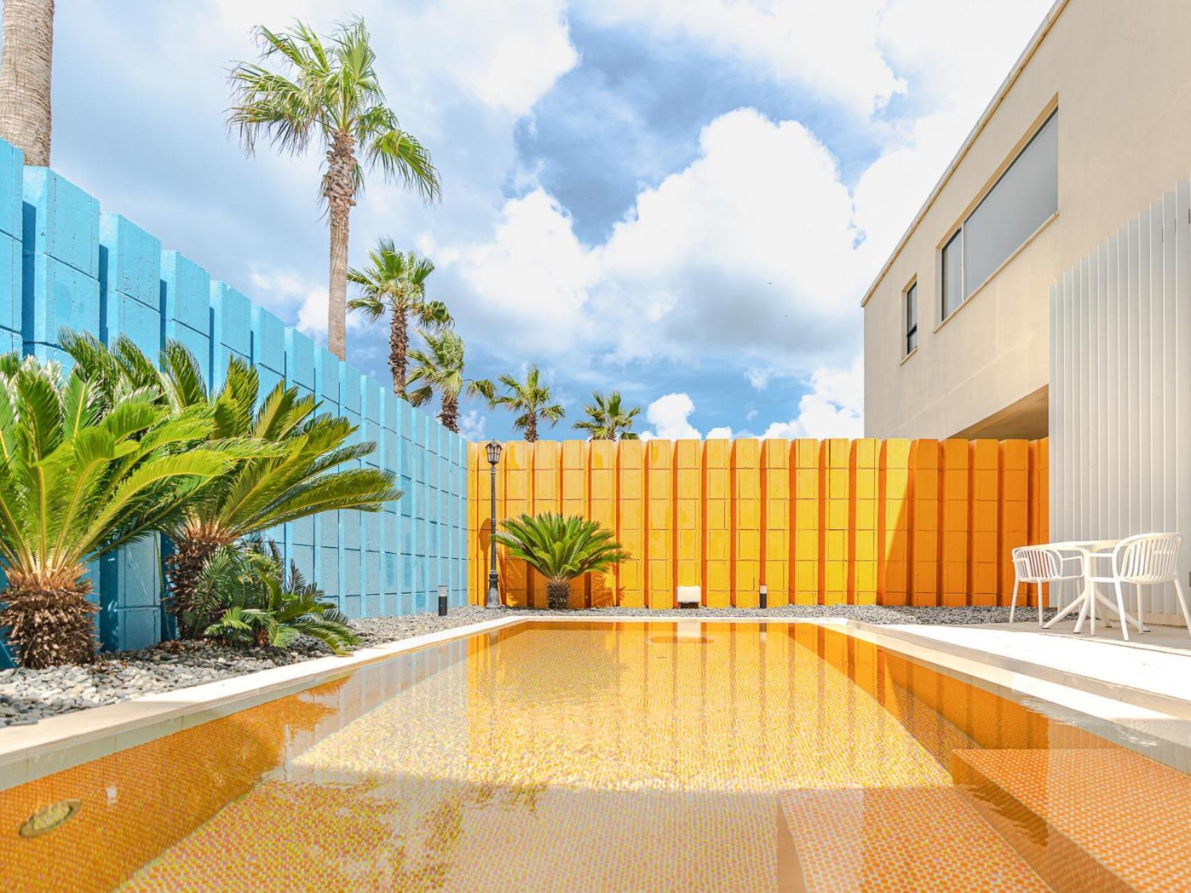 Boutique Pool Villa Namib Jeju Exterior foto